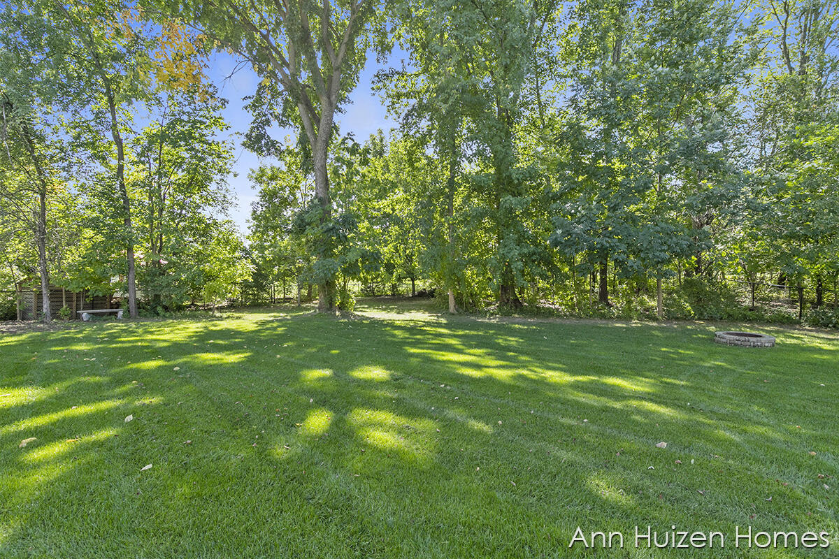 3240 Beckie Drive SW
