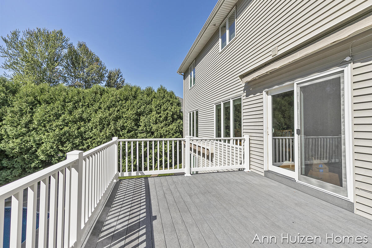 3240 Beckie Drive SW