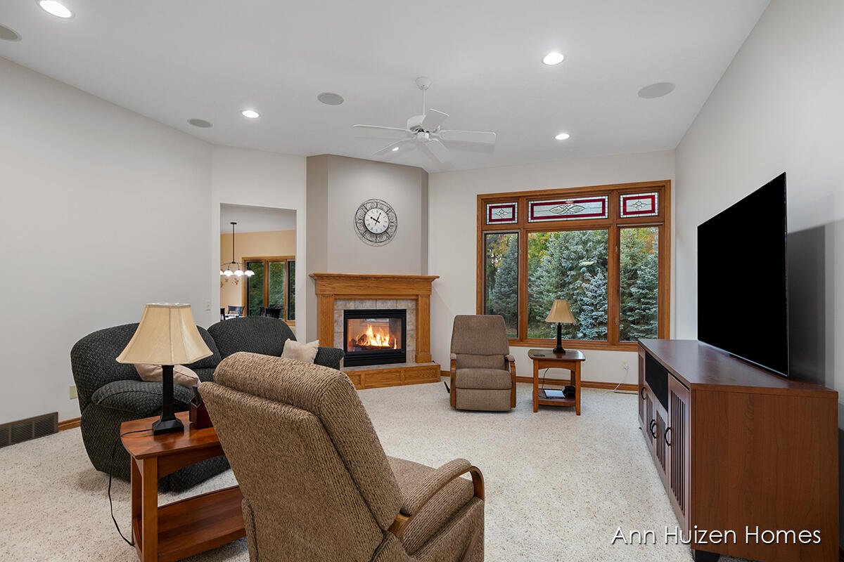 3247 Beckie Drive SW