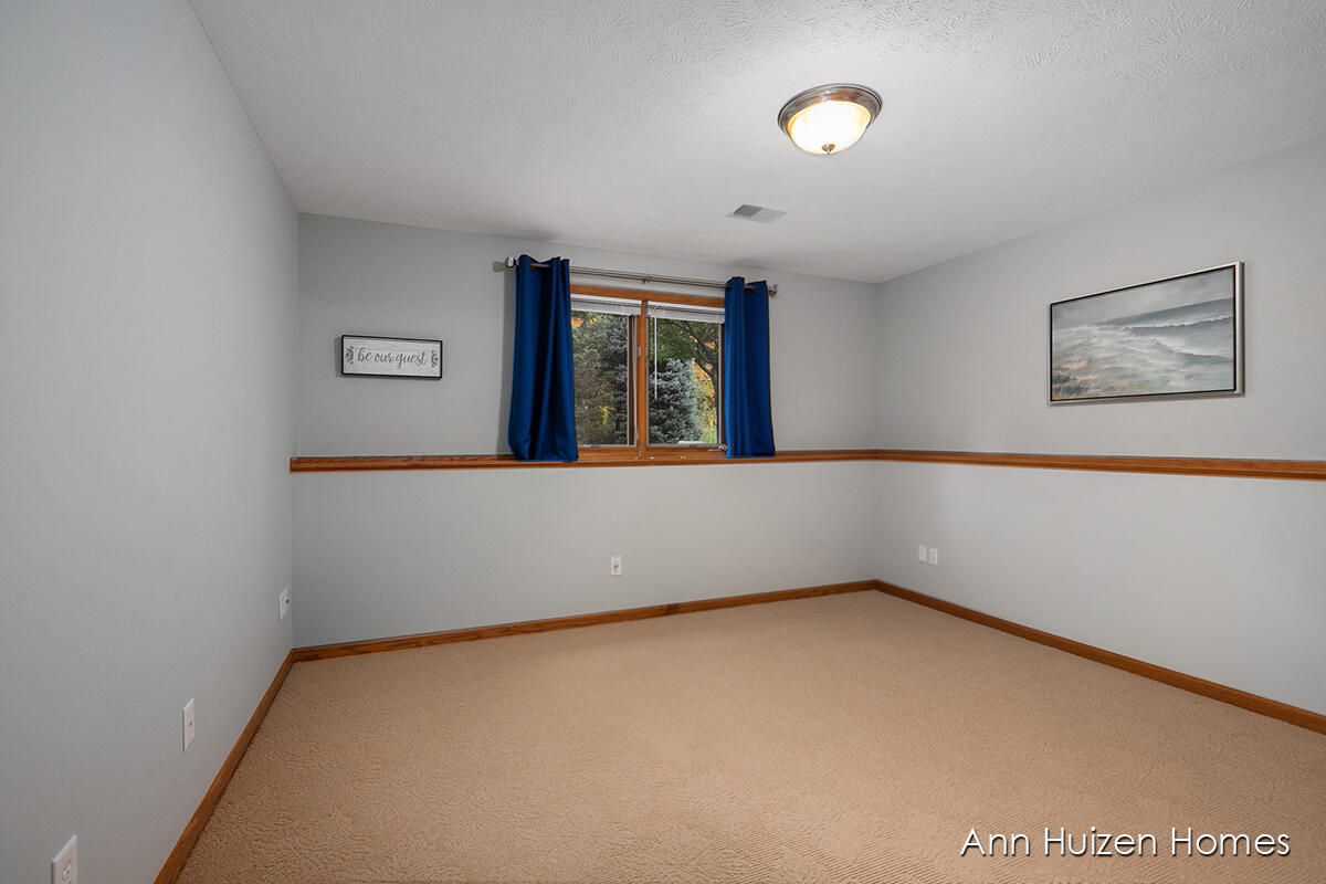 3247 Beckie Drive SW
