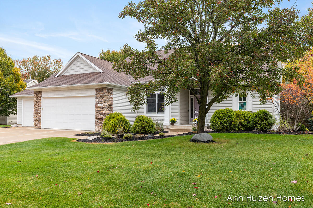 3247 Beckie Drive SW