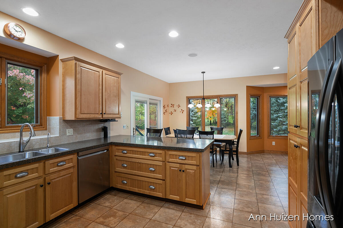 3247 Beckie Drive SW