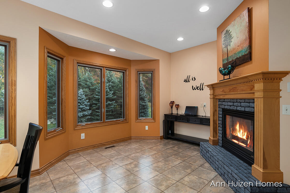 3247 Beckie Drive SW