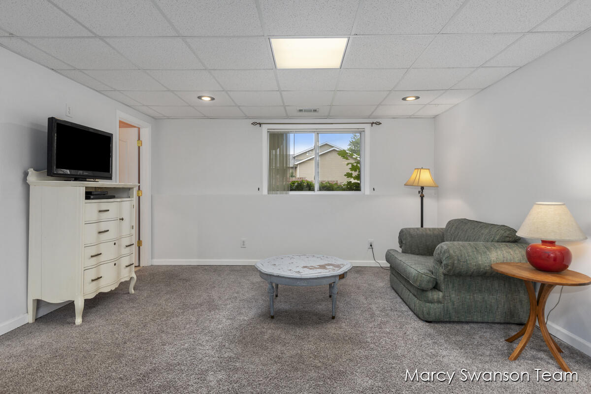 1333 Kimberly Drive SE