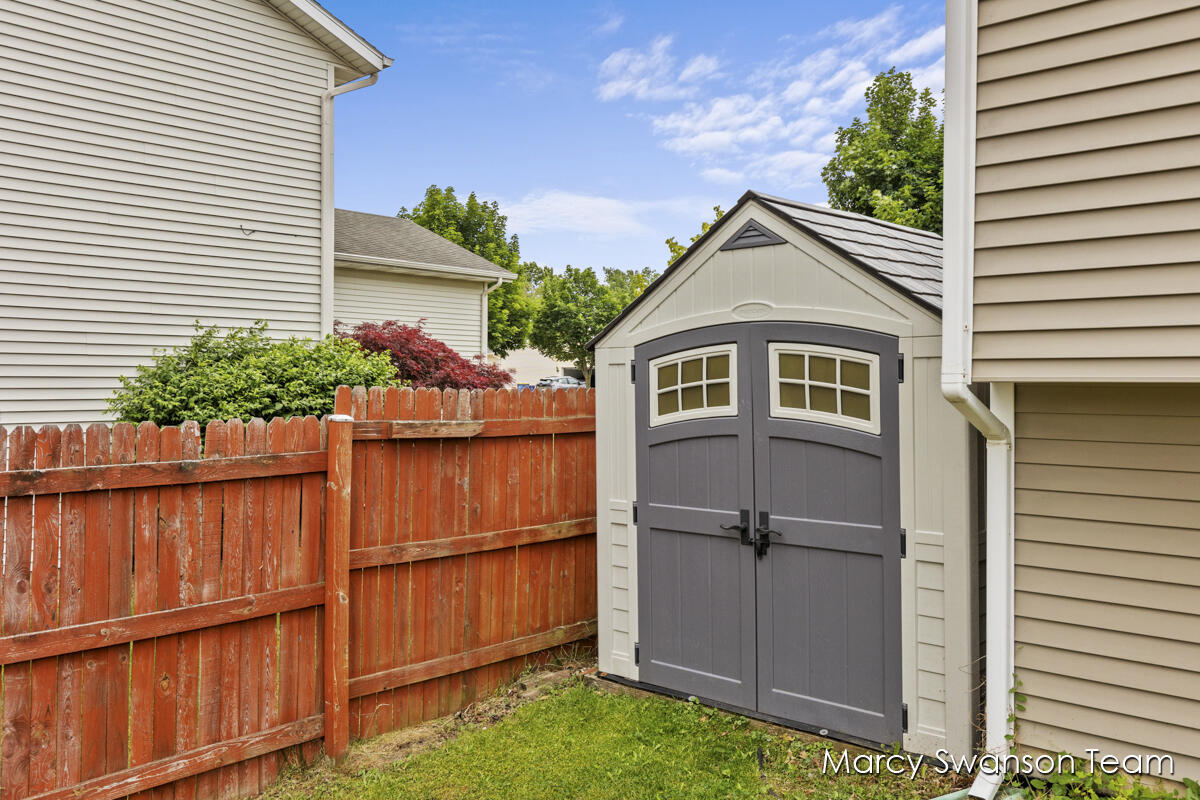 1333 Kimberly Drive SE