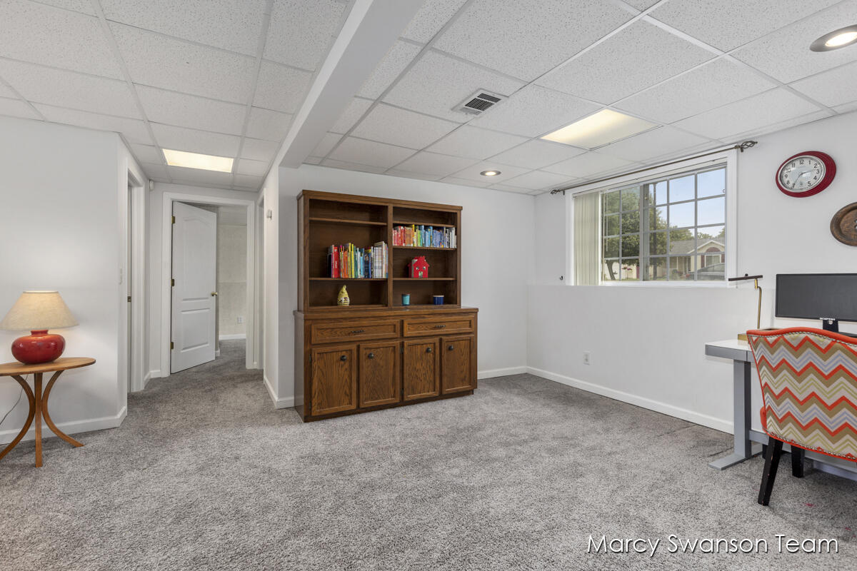 1333 Kimberly Drive SE