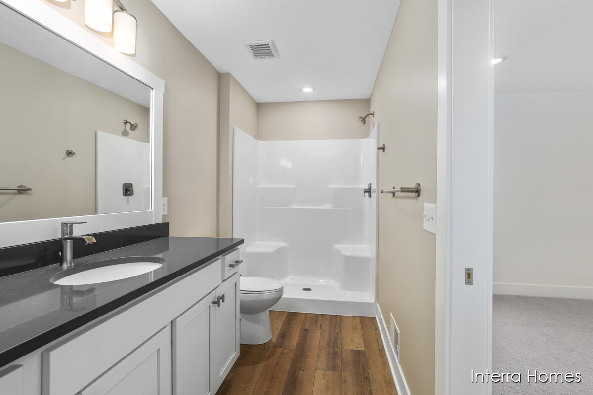 3789 Highbury Drive, 5