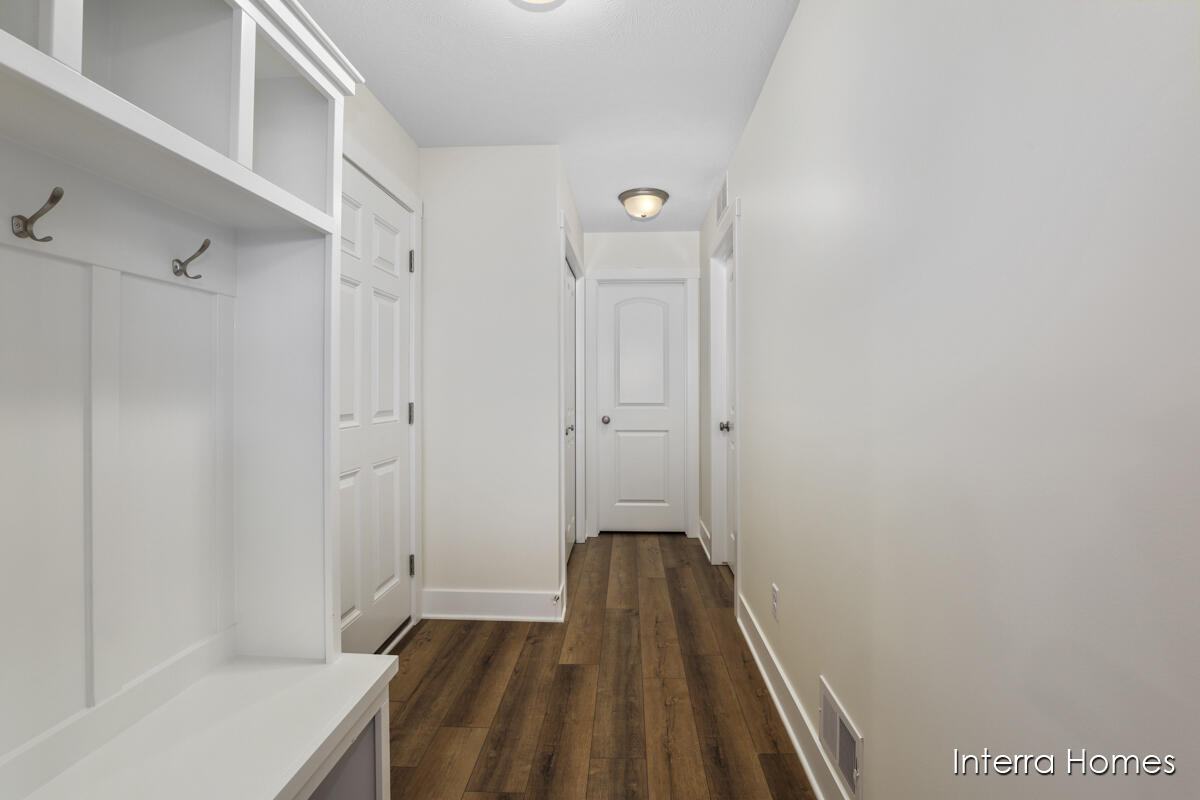 3789 Highbury Drive, 5