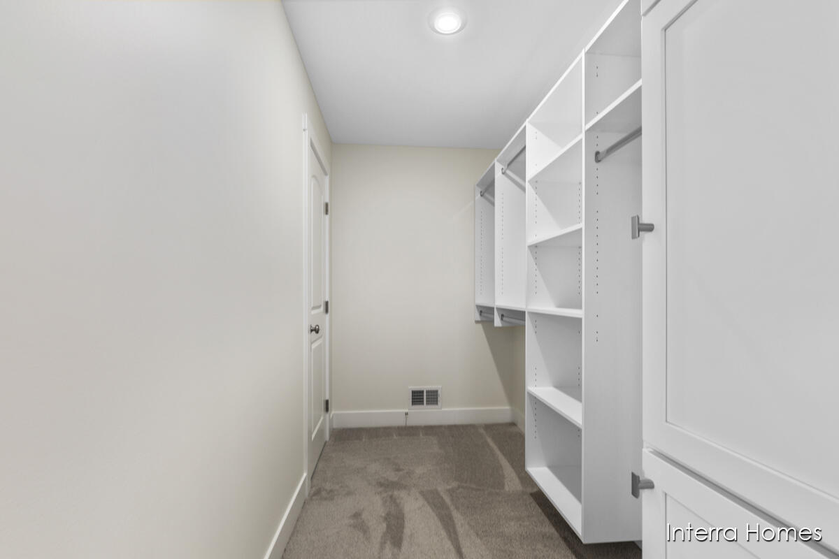 3789 Highbury Drive, 5