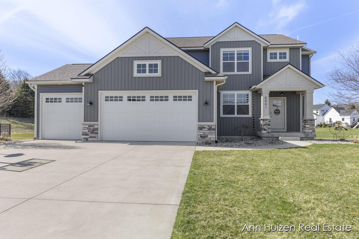 6841 Alward Drive