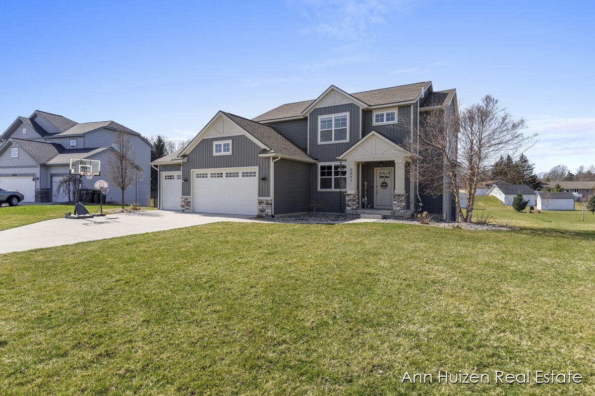 6841 Alward Drive