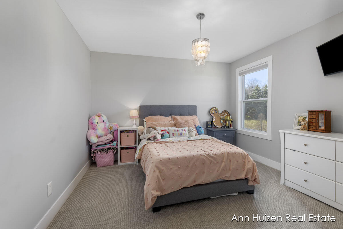 6841 Alward Drive