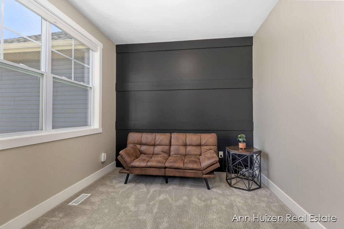6841 Alward Drive