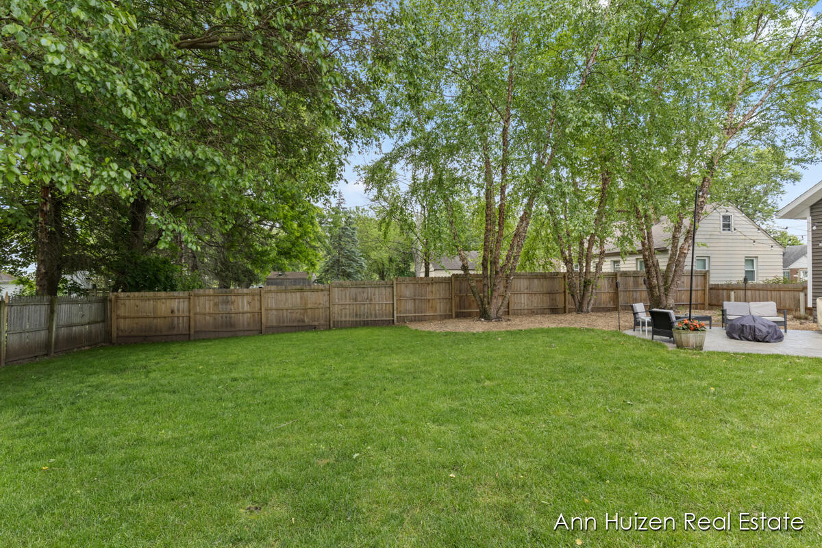 3352 Elwood Avenue SW