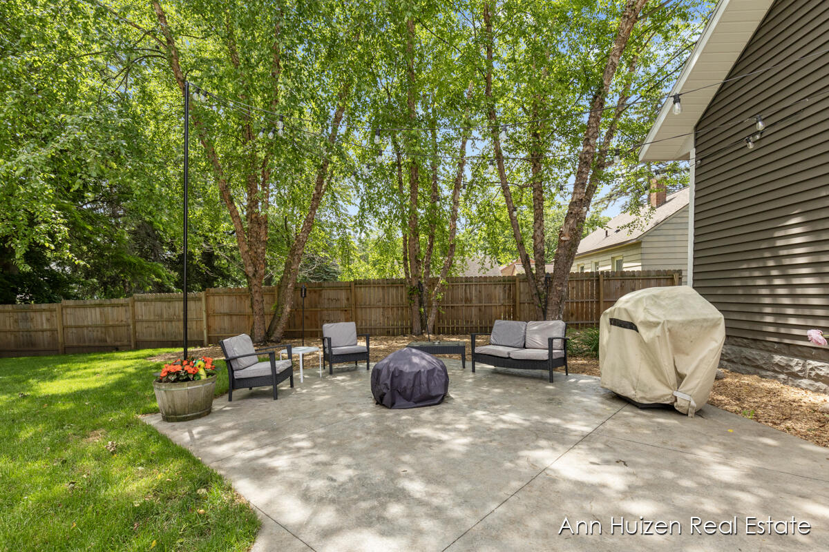 3352 Elwood Avenue SW