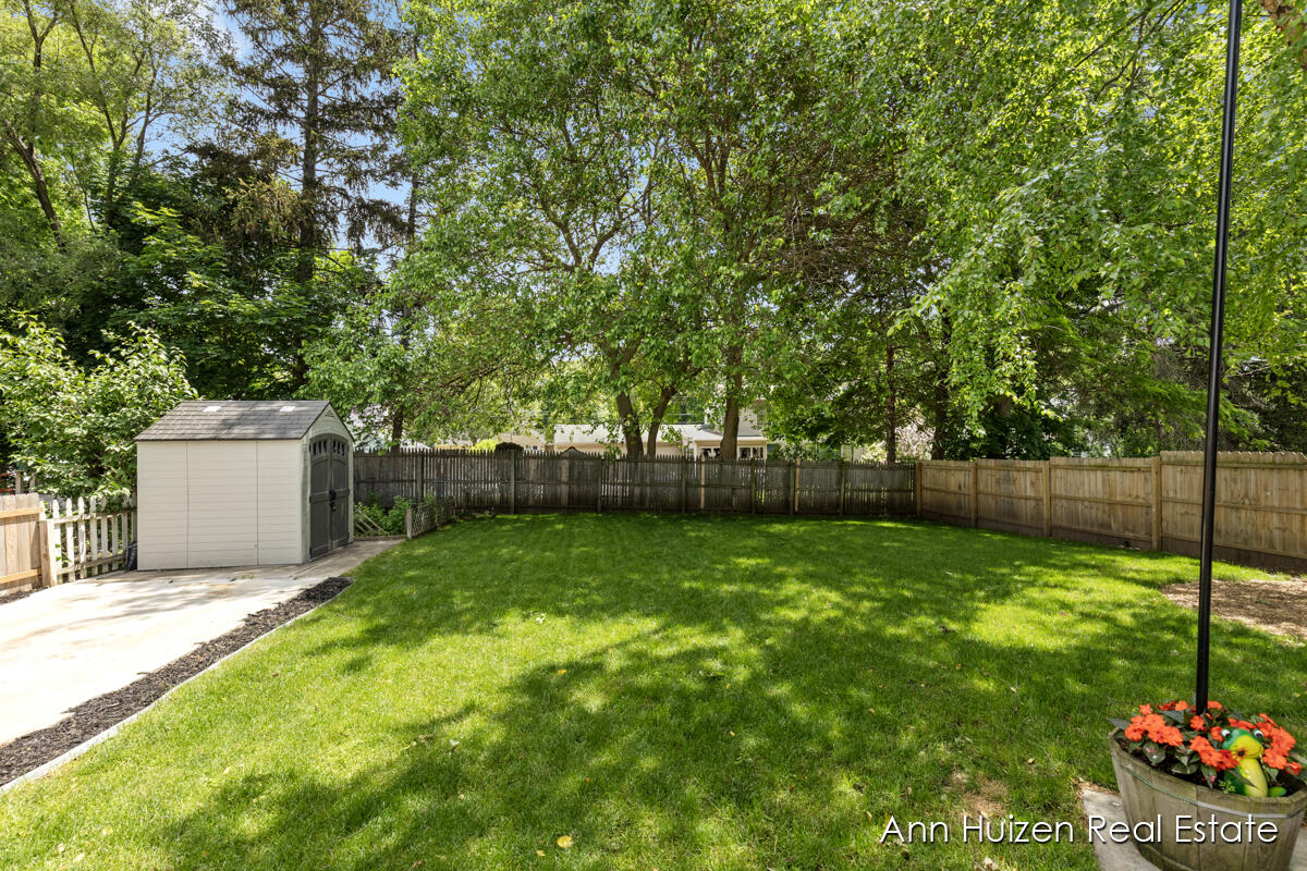 3352 Elwood Avenue SW