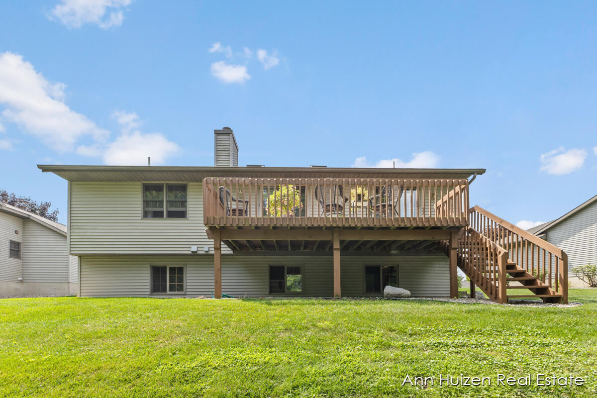 4310 Crest Creek Court SW