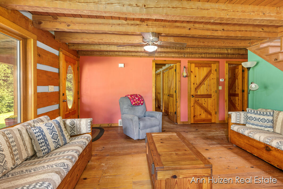 3576 Pheasant Ridge Drive