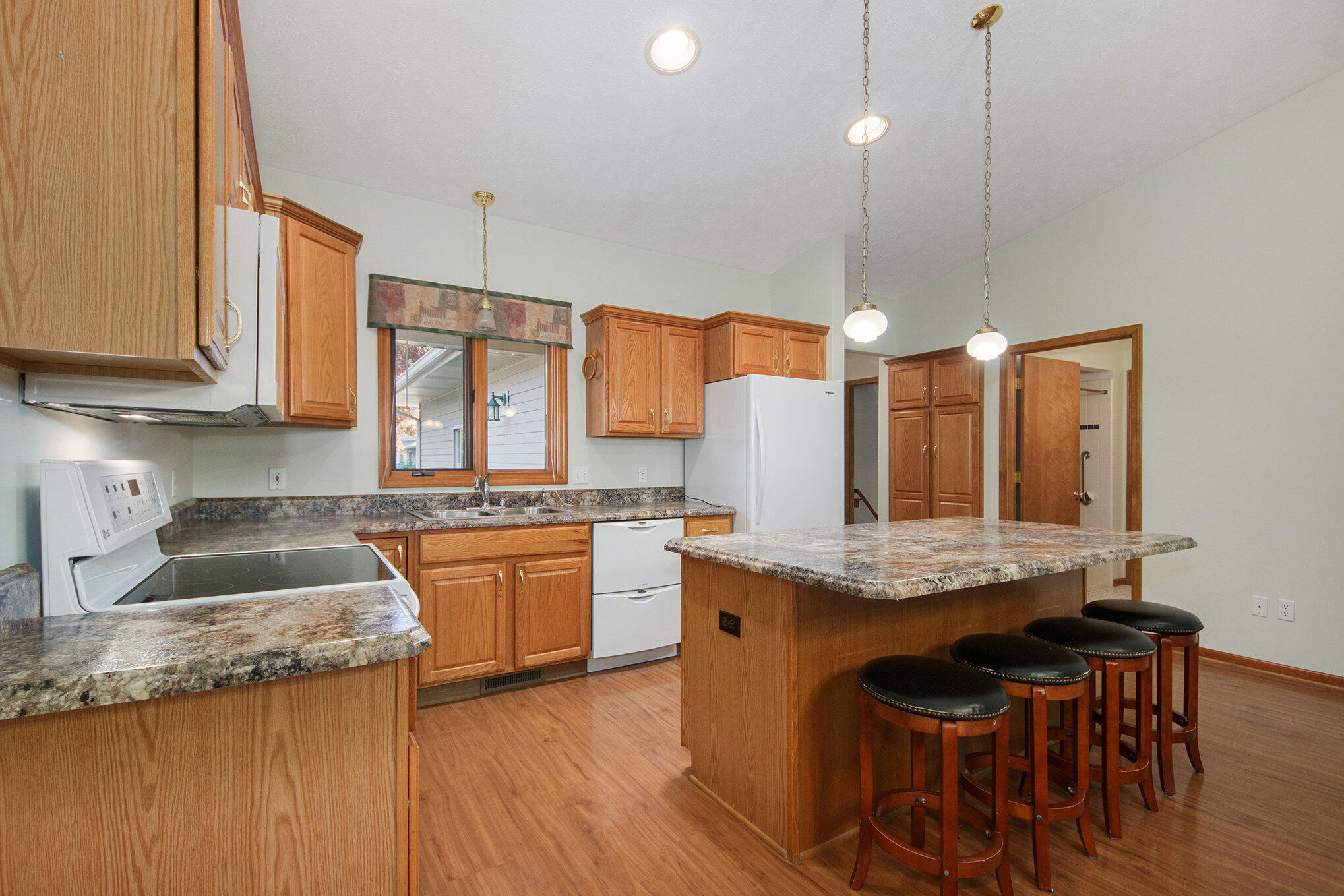 7043 Amber Springs Drive SW, 81