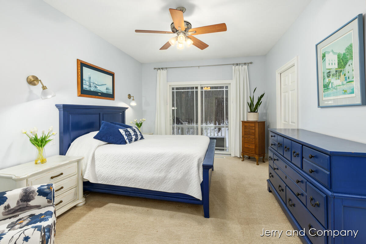 10302 Crabapple Lane