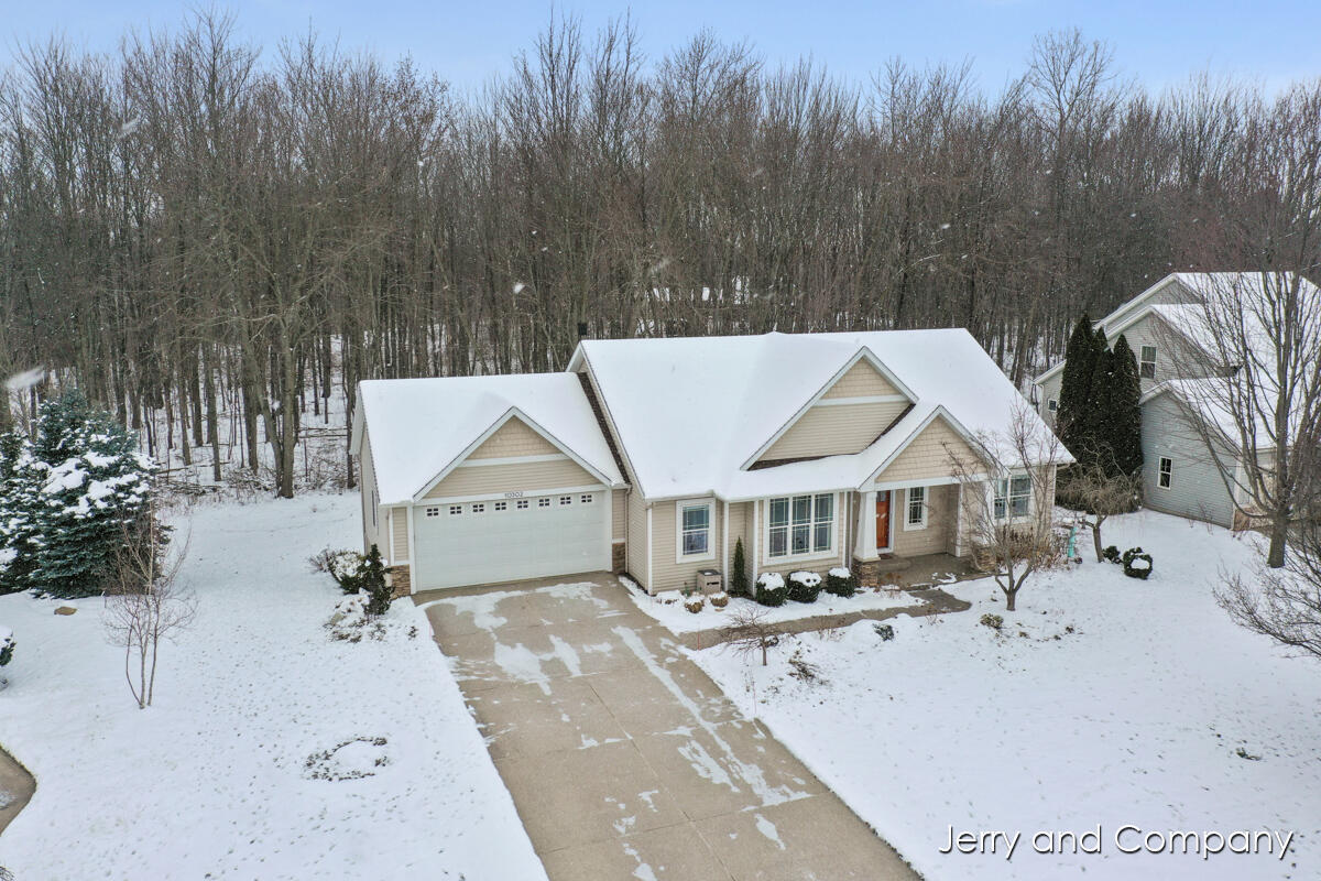 10302 Crabapple Lane