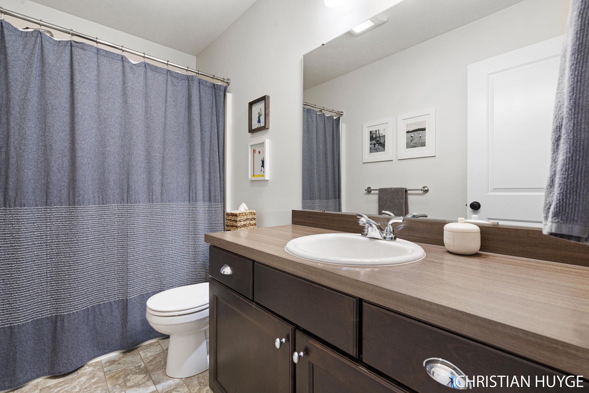 1136 Cobblestone Way Drive SE