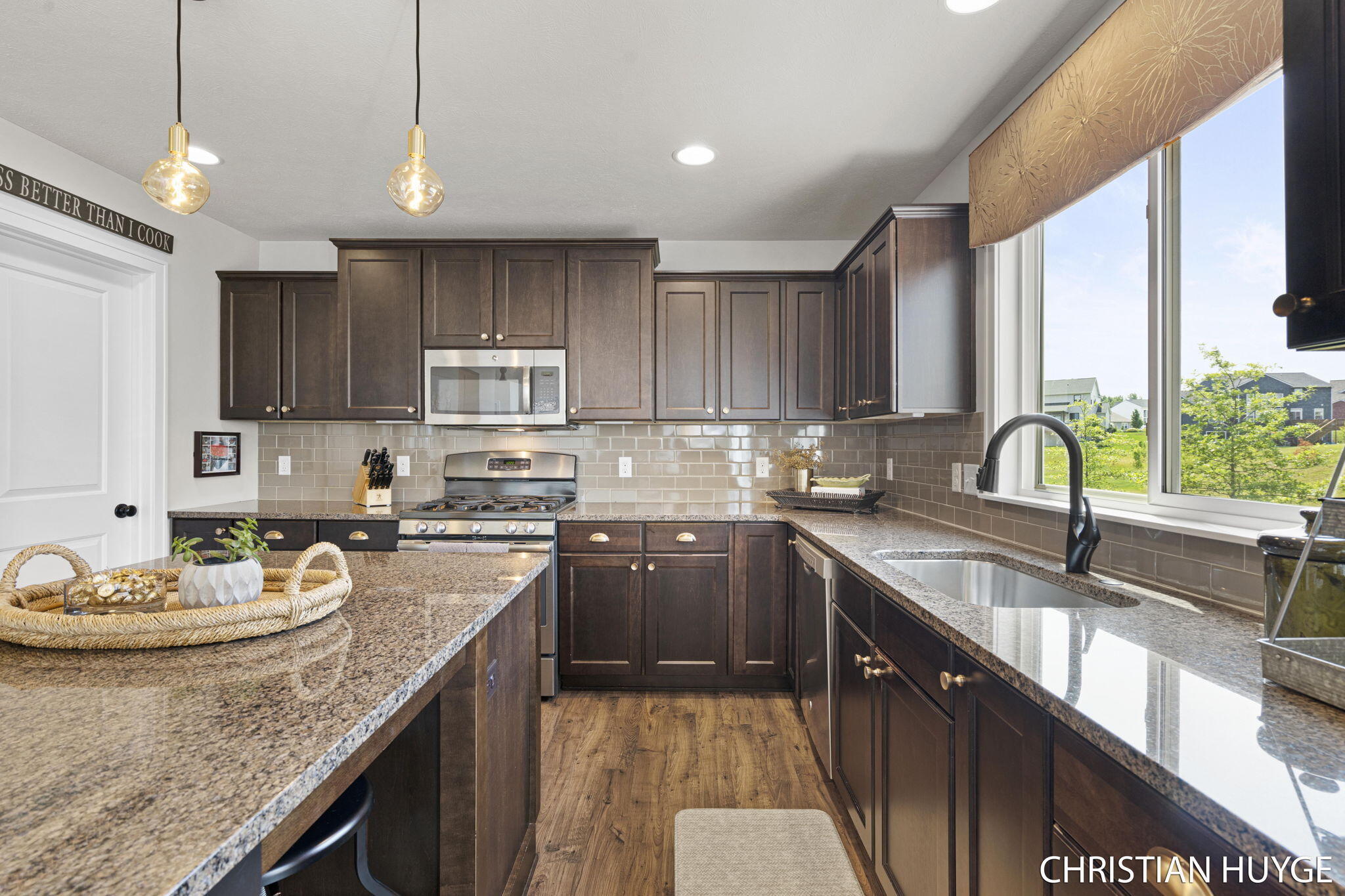 1136 Cobblestone Way Drive SE