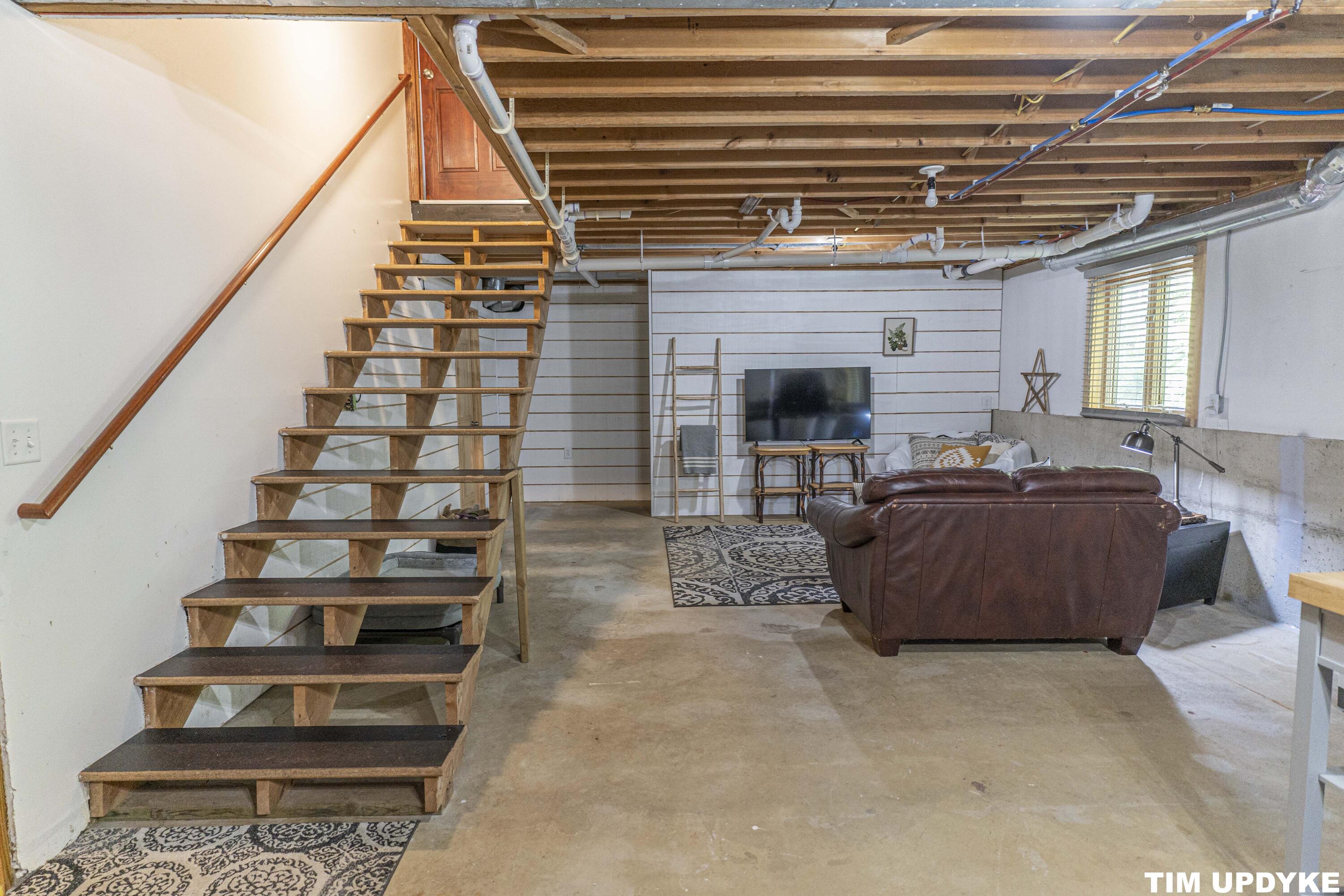 12931 Apple Drive