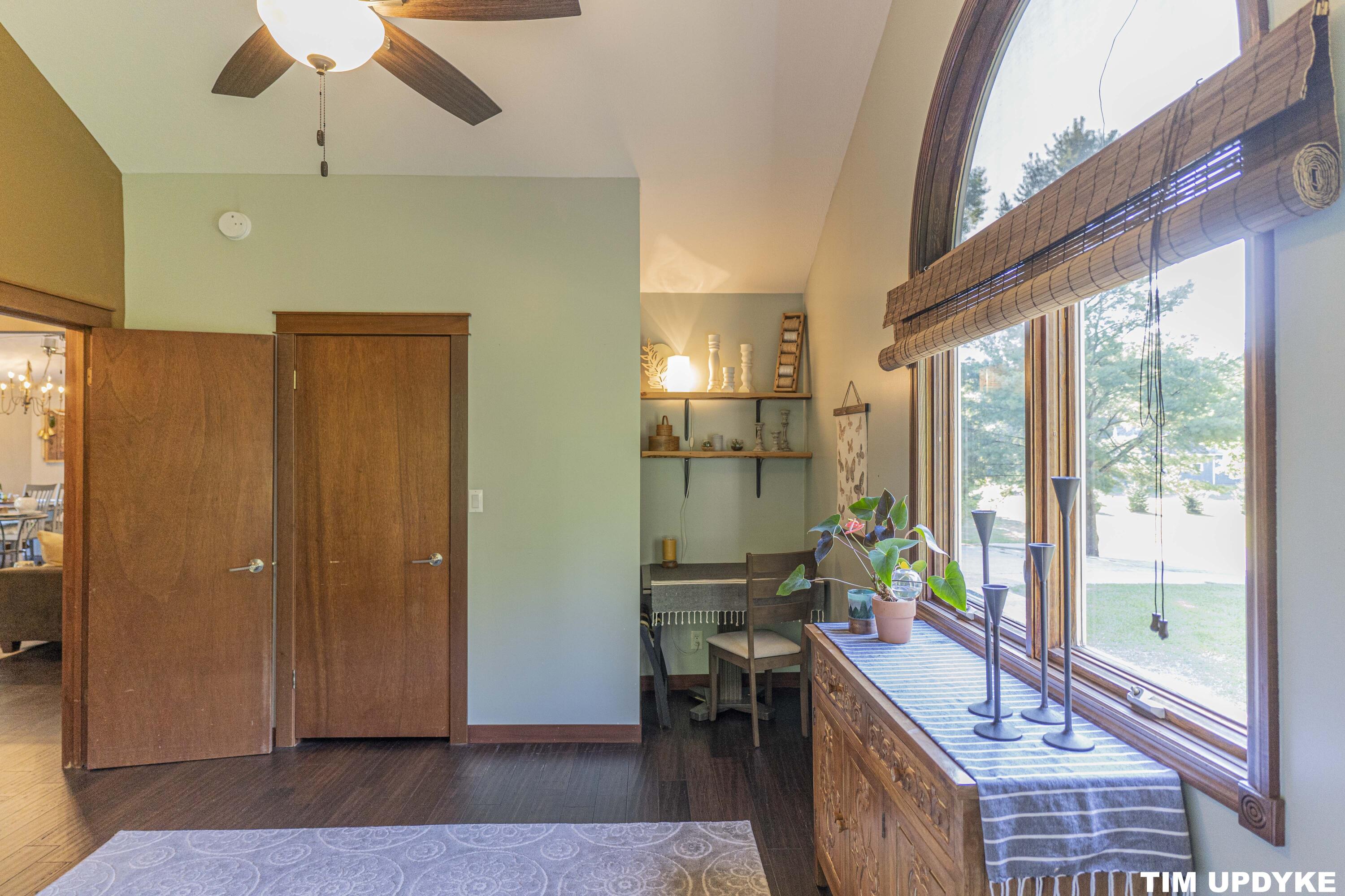 12931 Apple Drive