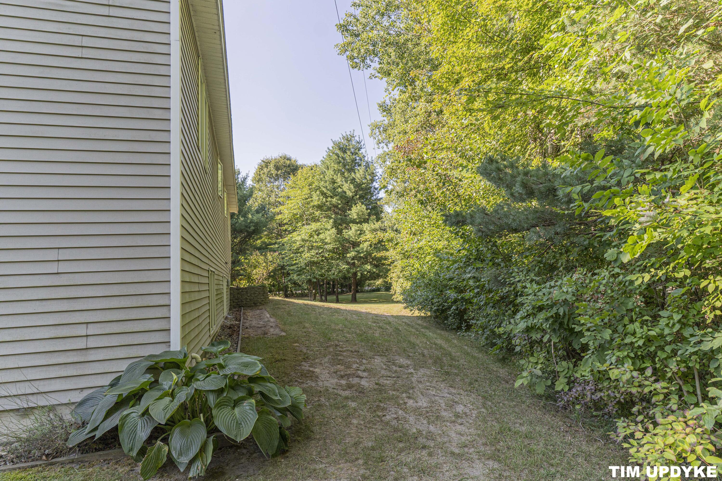 12931 Apple Drive