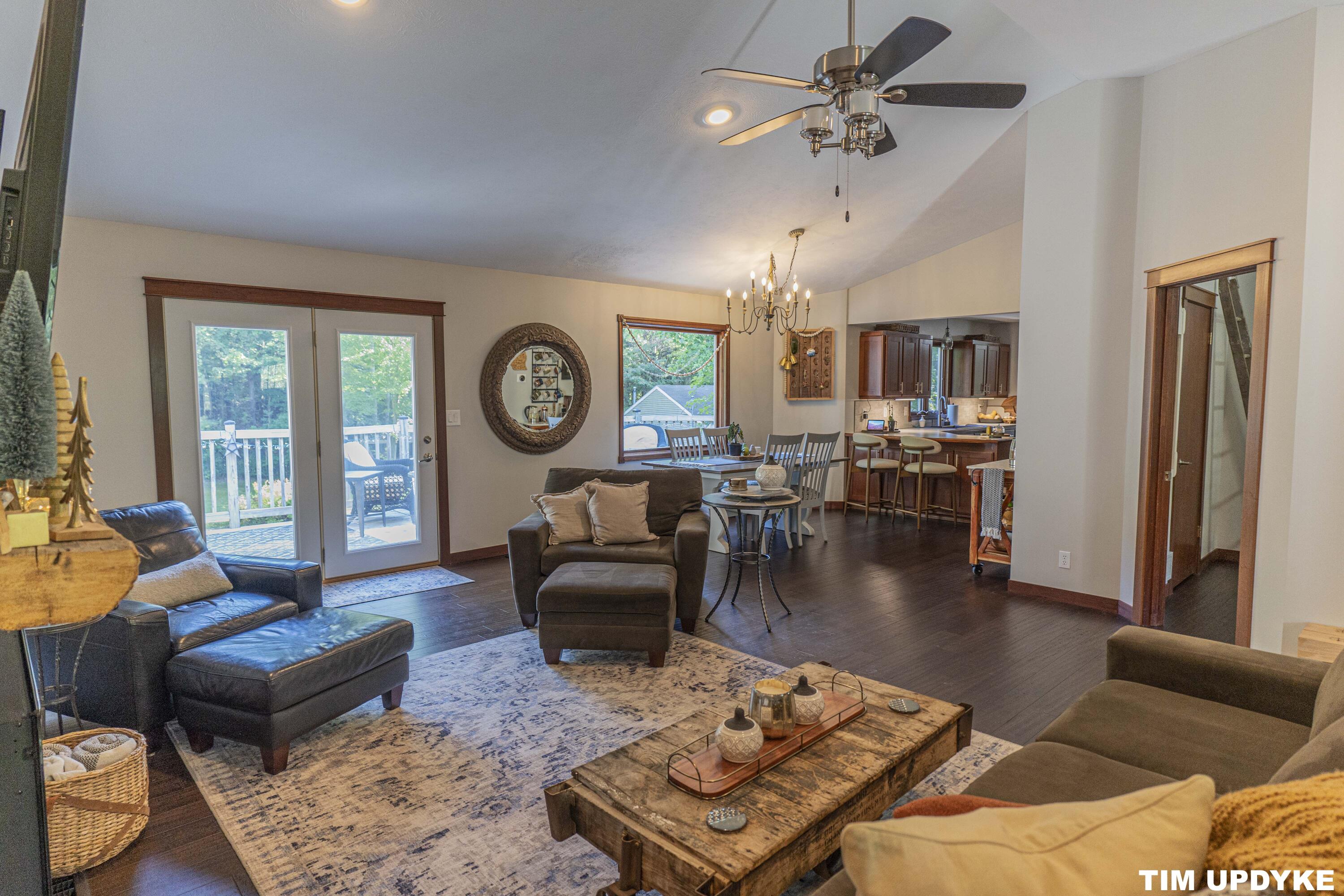 12931 Apple Drive