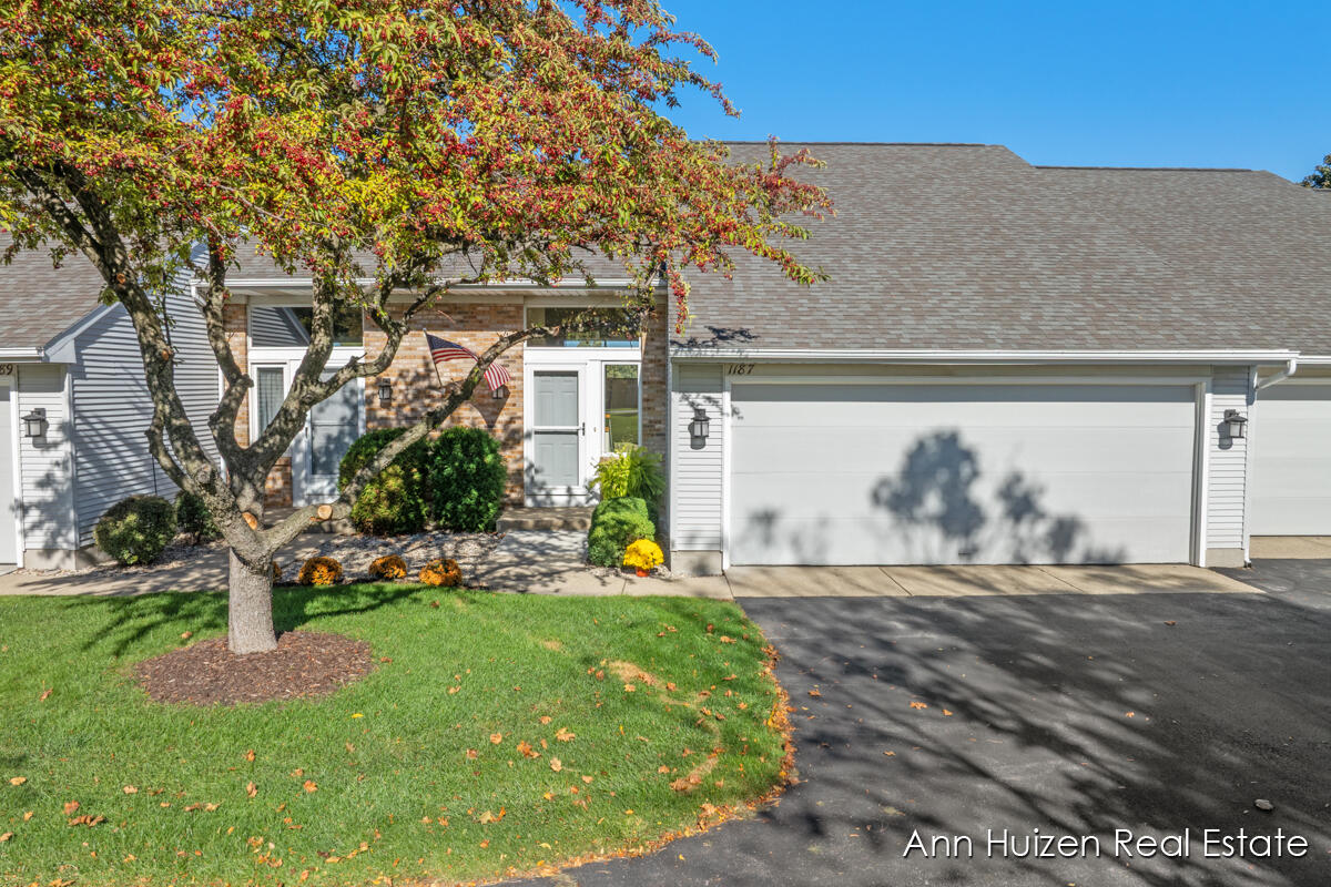 1187 Fairfield Drive, Hudsonville