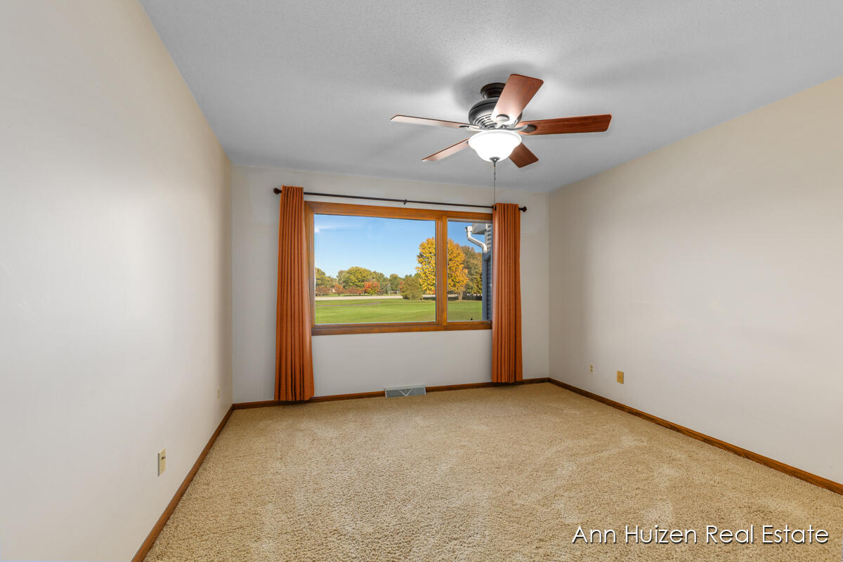 1187 Fairfield Drive, Hudsonville