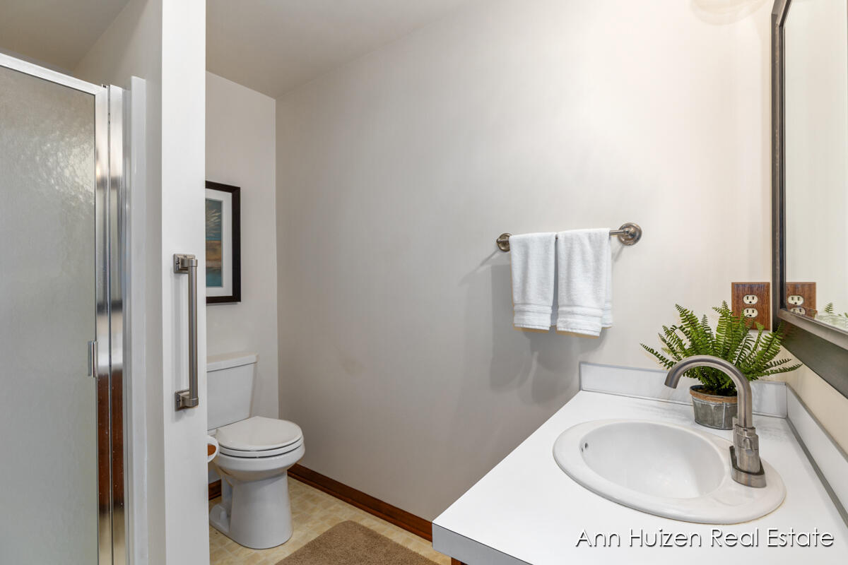 1187 Fairfield Drive, Hudsonville