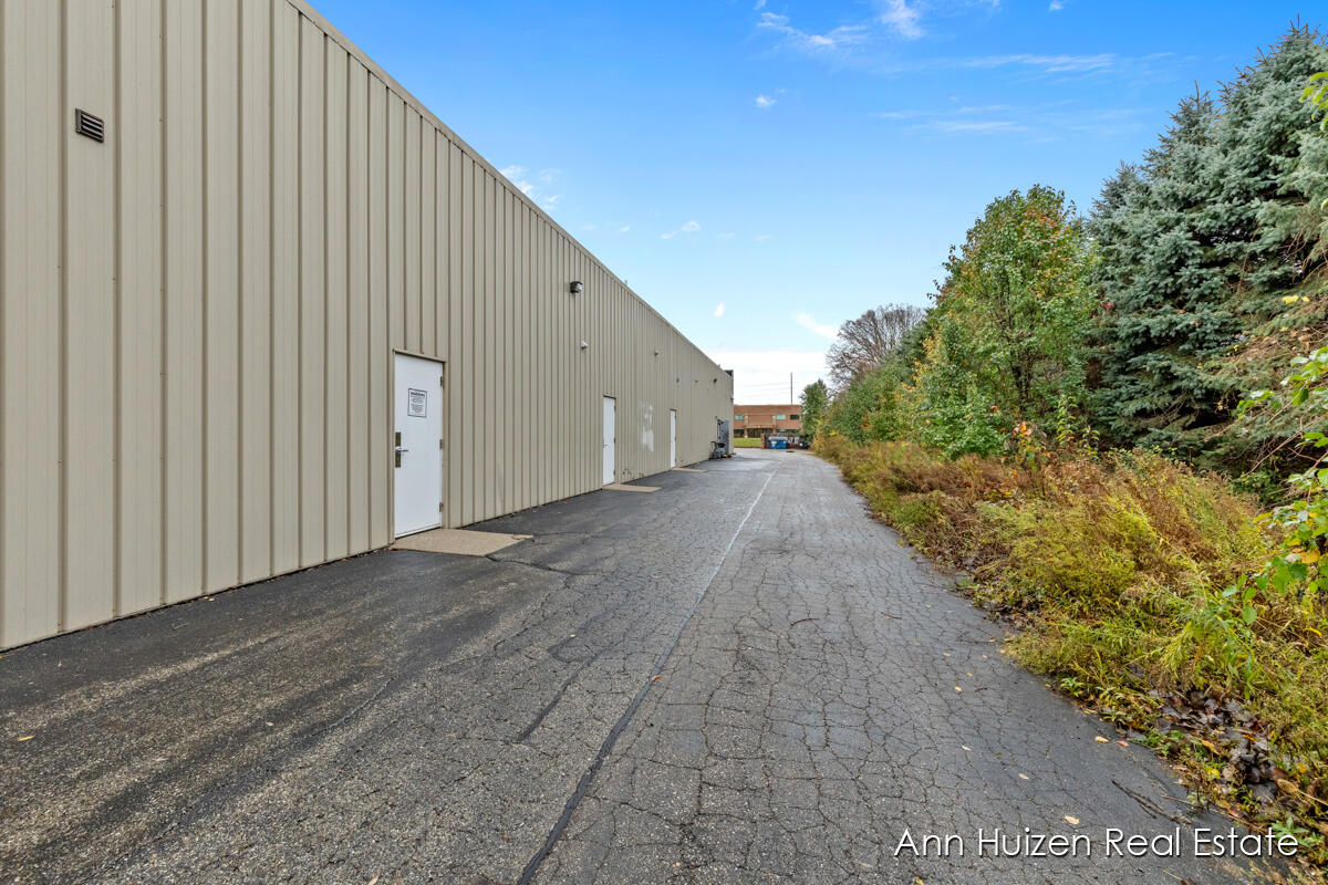 8436 Homestead Drive 111