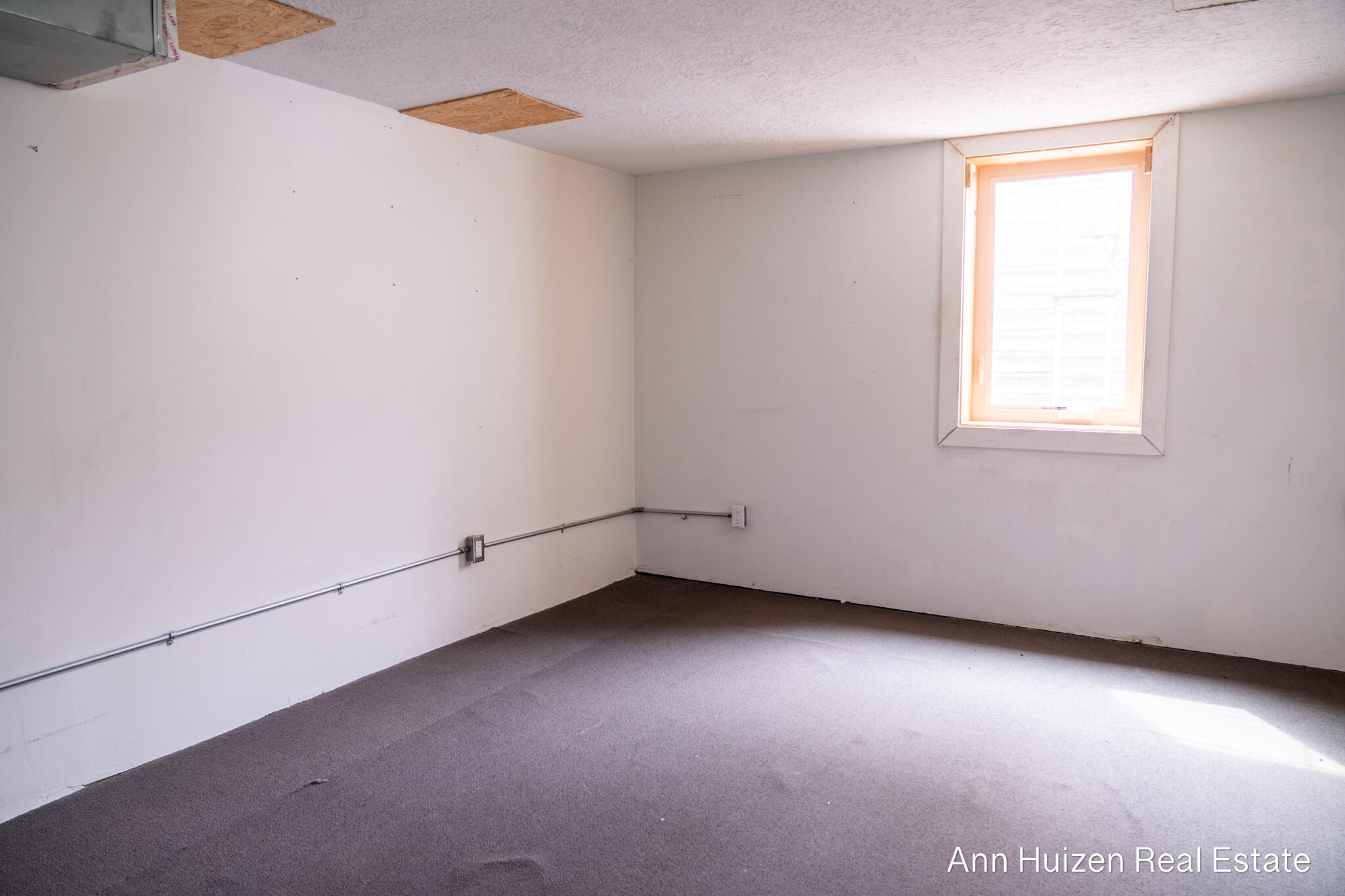 203 Alger Street SE