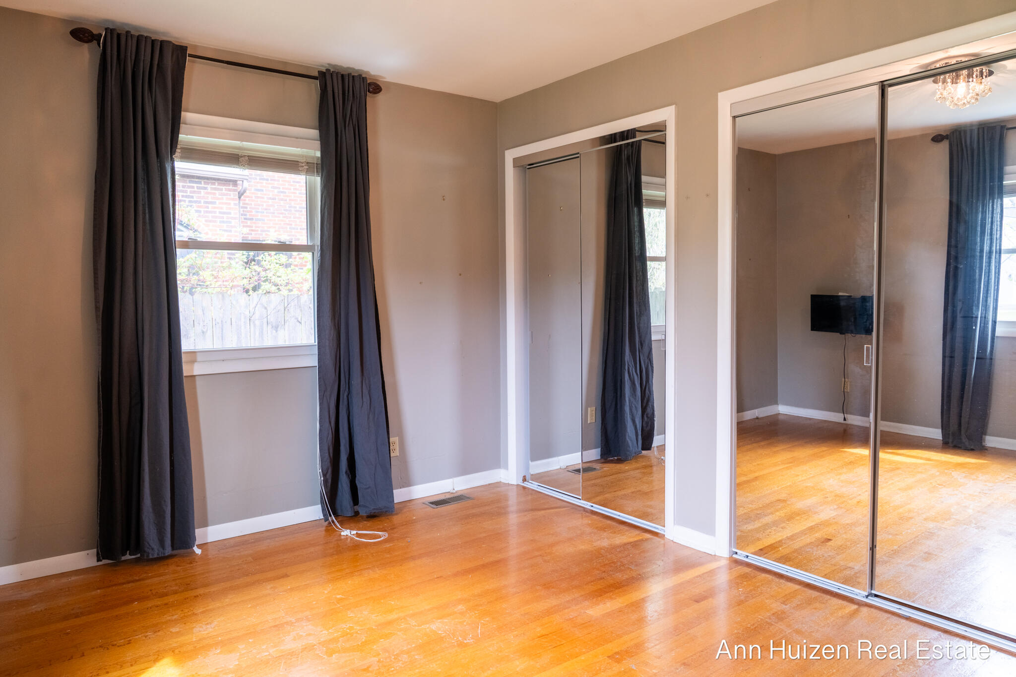 203 Alger Street SE