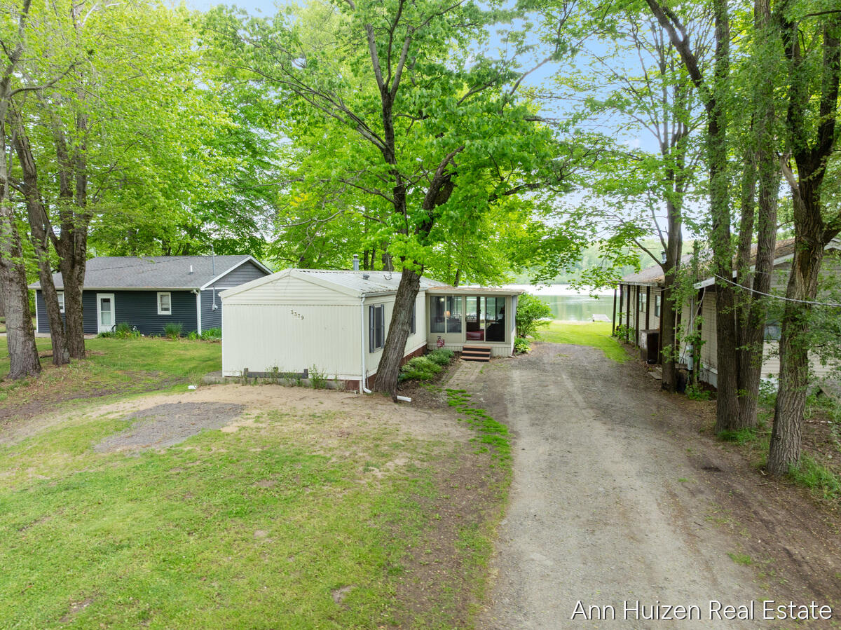 3379 S Spec Lake Drive