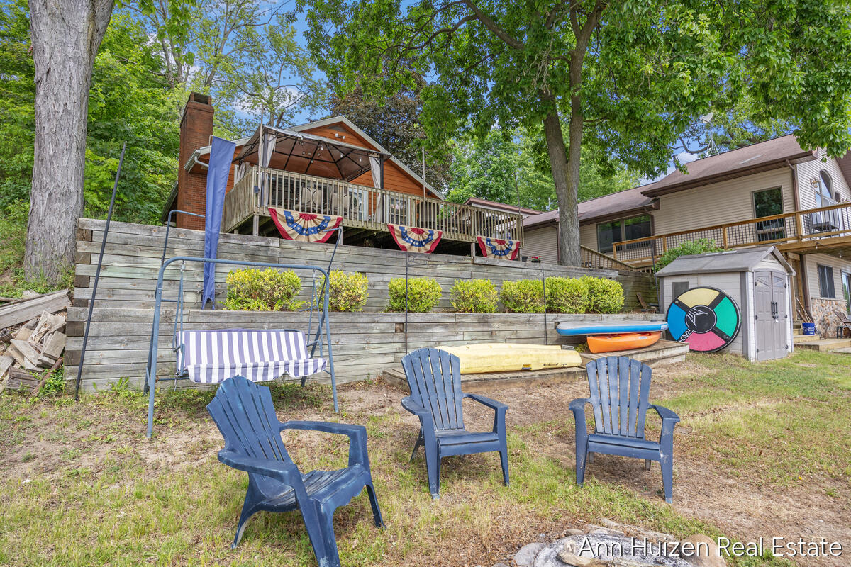 11415 Oak Drive