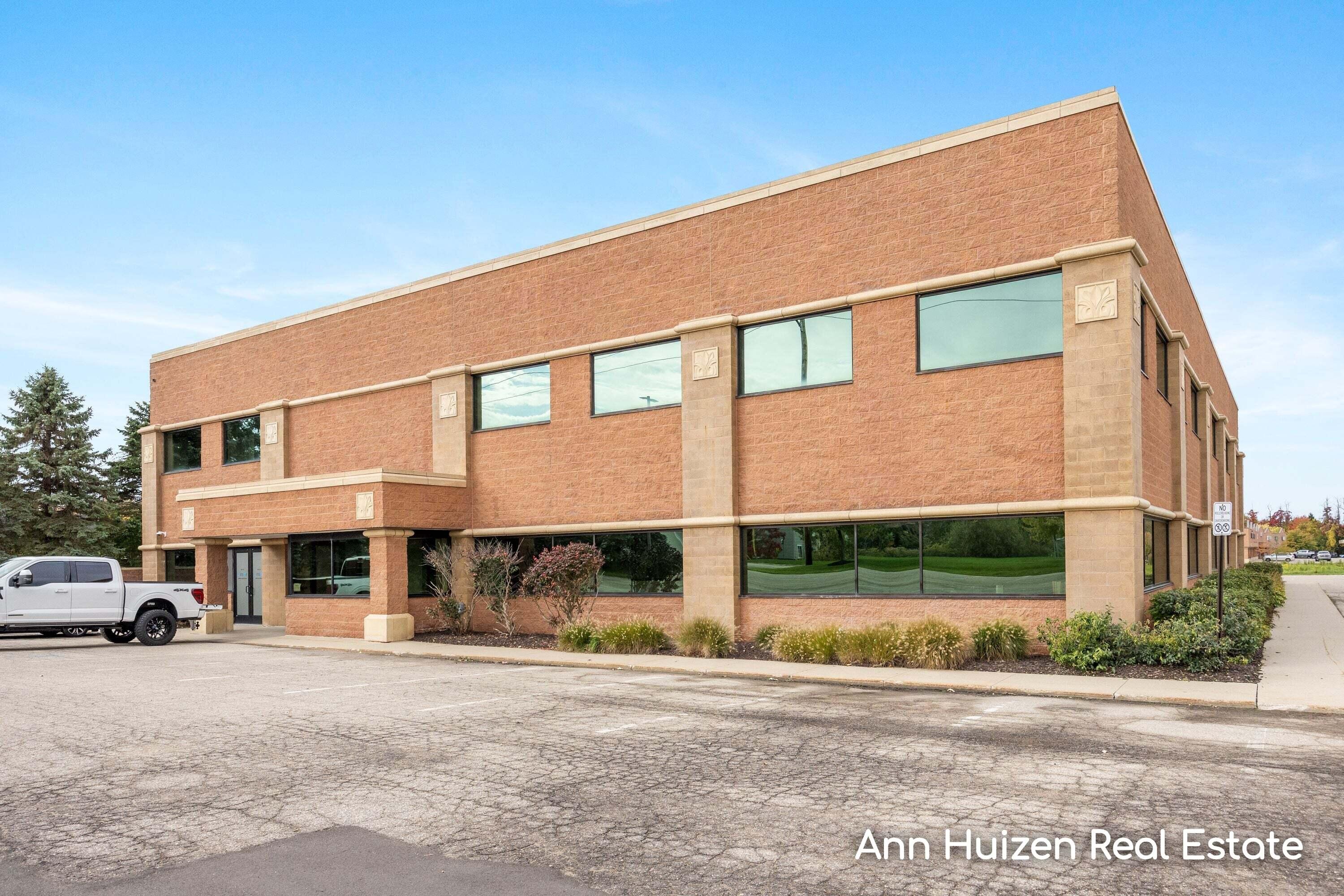 8436 Homestead Drive 202