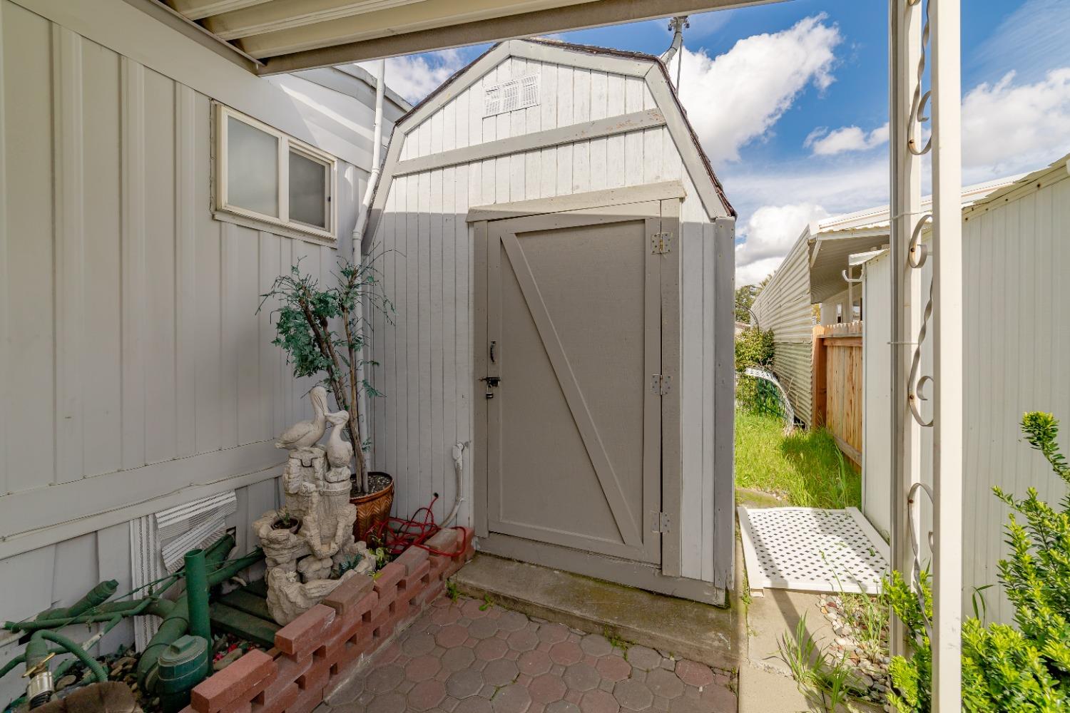 270 Heritage Glen Lane