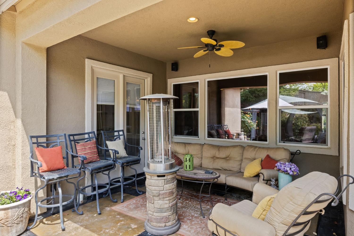 1132 Venezia Drive