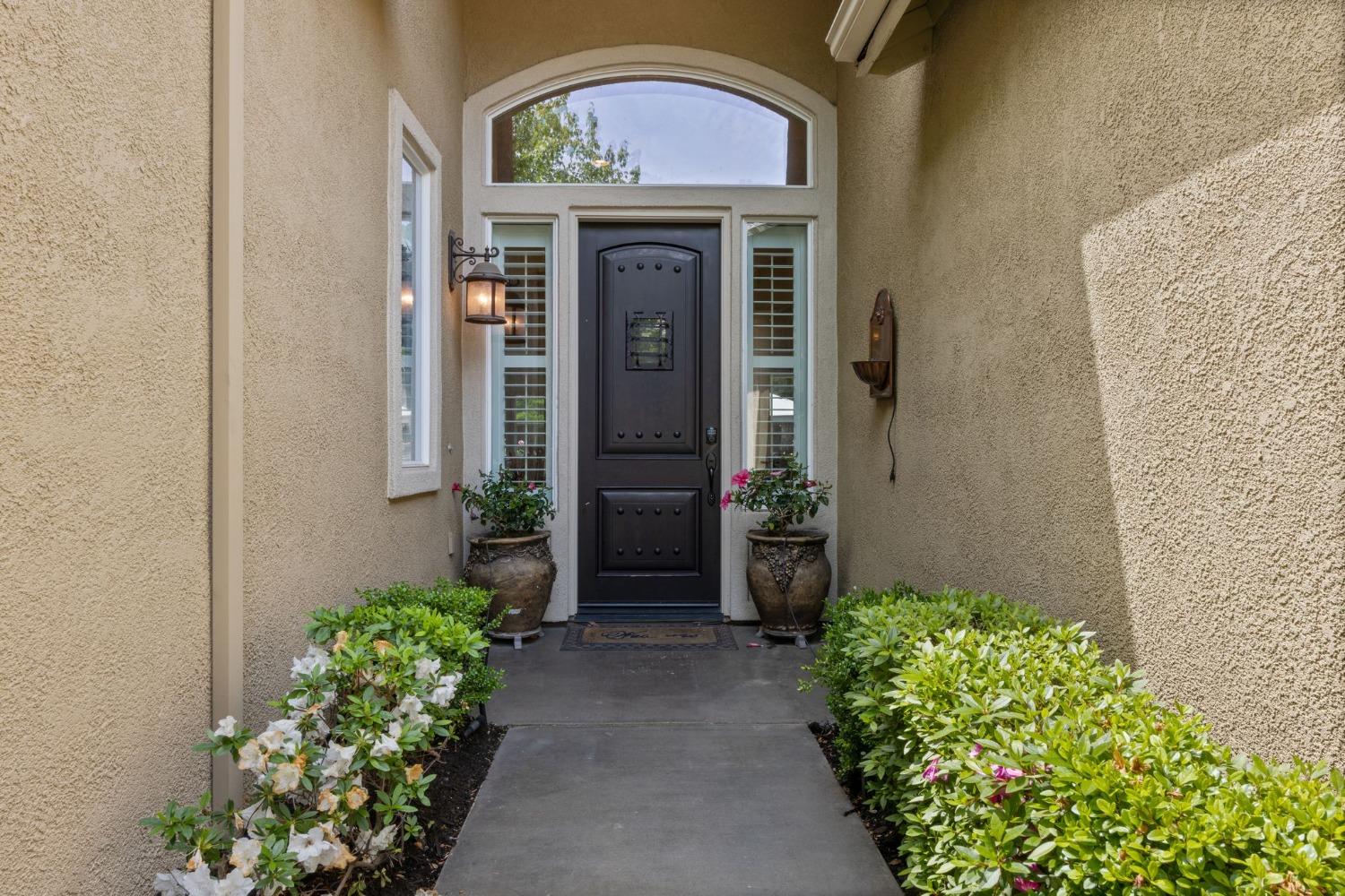 1132 Venezia Drive