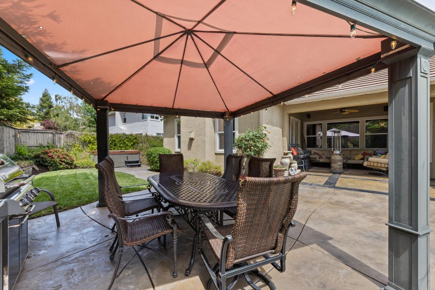1132 Venezia Drive