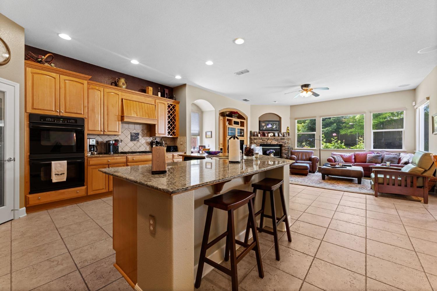 1132 Venezia Drive