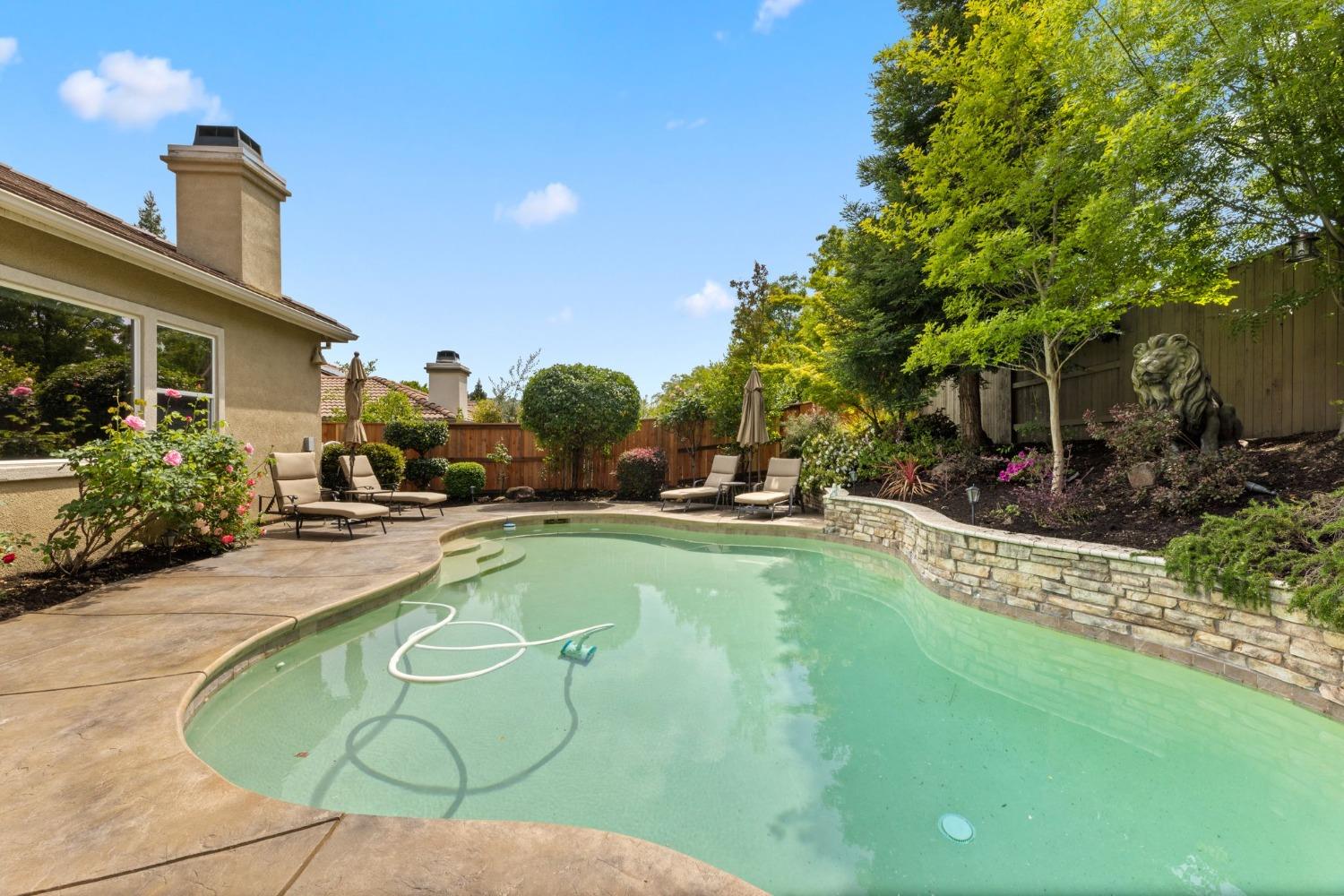 1132 Venezia Drive