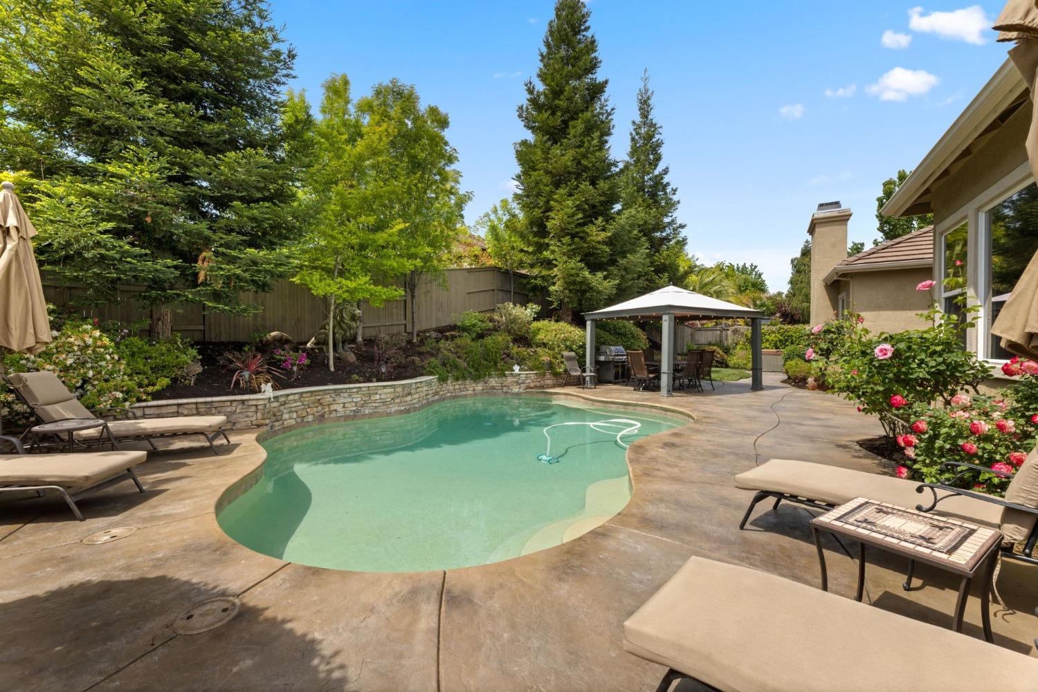 1132 Venezia Drive