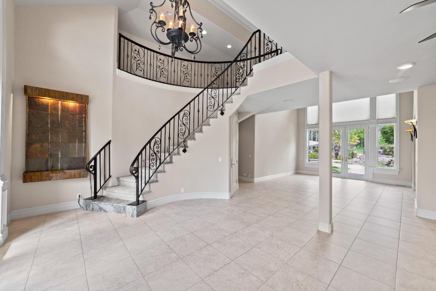 2563 Shadowfax Lane