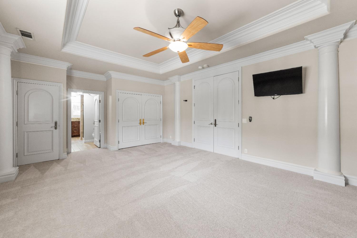 2563 Shadowfax Lane