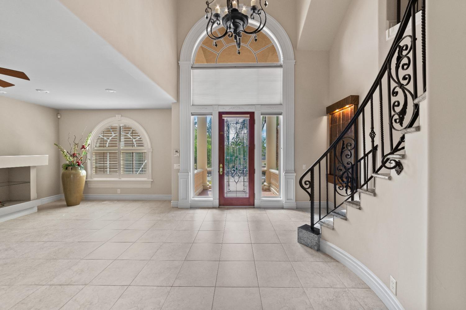 2563 Shadowfax Lane
